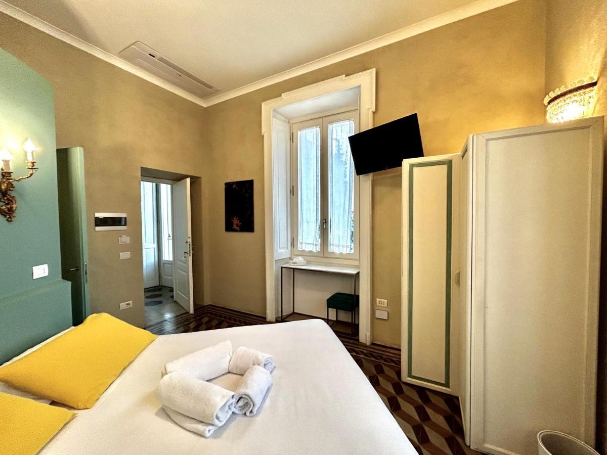 White Lilac Romantic B&B - Adults Only Arona Exteriör bild